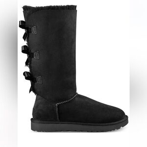 UGG Bailey Bow Tall II Black Size 5